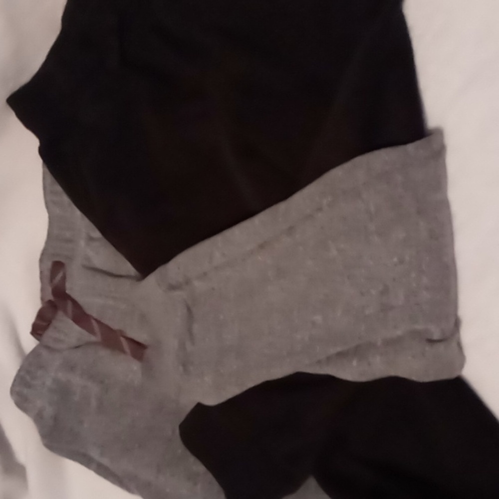 Sweatpants - Picture 2 of 2